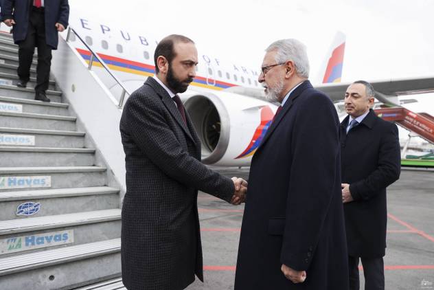 «Հրապարակ». Հումանիզմին ի պատասխա՞ն