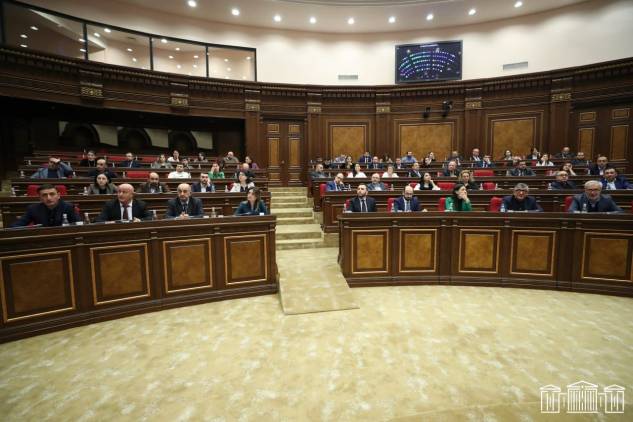 «Հրապարակ». Թուրքիայի նկատմամբ իշխանությունների ռևերանսները ՔՊ-ում միանշանակ չեն ընդունել