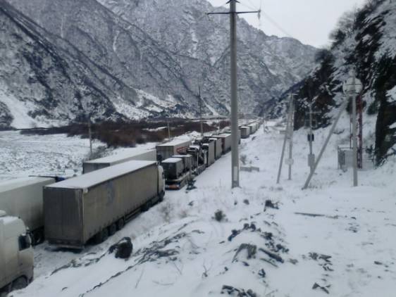 Լարսը կրկին փակ է