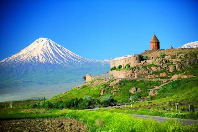 Մեր օտարահունչ ազգանունները խարան են մեր ժողովրդի կենսագրության վրա