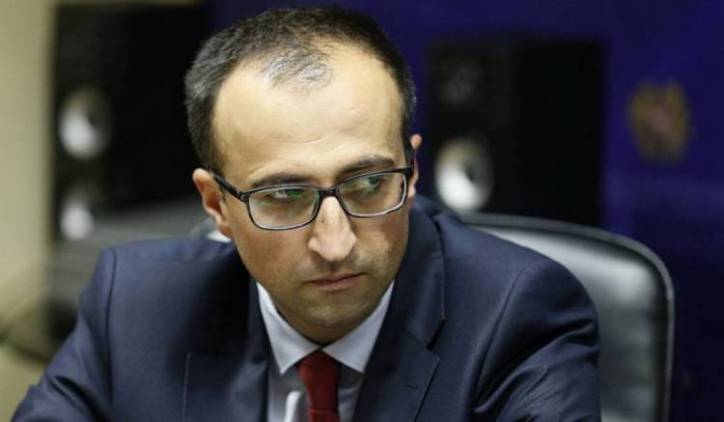 «Հրապարակ». Արսեն Թորոսյանին «իգնոր» են անում