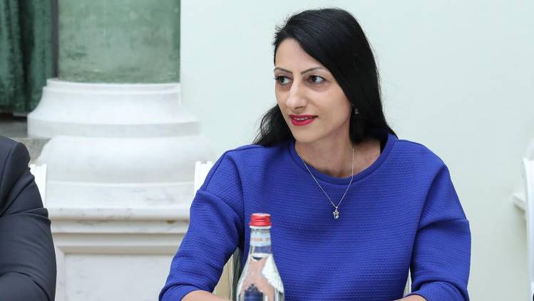 «Հրապարակ». Նույնն է, որ հանրահավաքում սուր ելույթի պատճառով հավաքը դադարեցվի