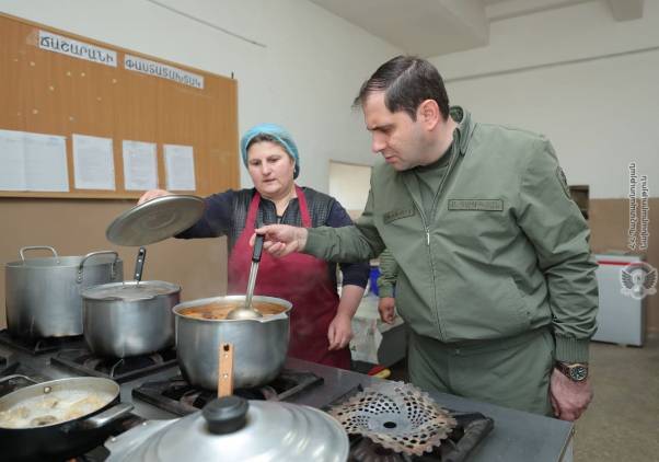 «Հրապարակ». Բանա՞կ, թե՞ սննդի օբյեկտ