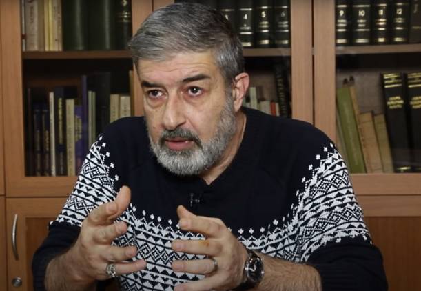 «Հրապարակ». Մեր 30 տարին պիտի ջնջենք՝ կարծես չի եղել ո՛չ Մոնթե, ո՛չ Լեոնիդ Ազգալդյան, ո՛չ Վազգեն