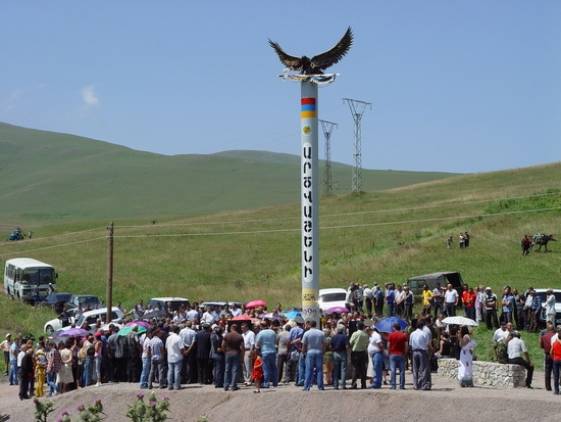 «Հրապարակ». Արծվաշենը պահելու համար առնվազն 18 հազար զինվոր է պետք՝ ասել է Վազգեն Սարգսյանը