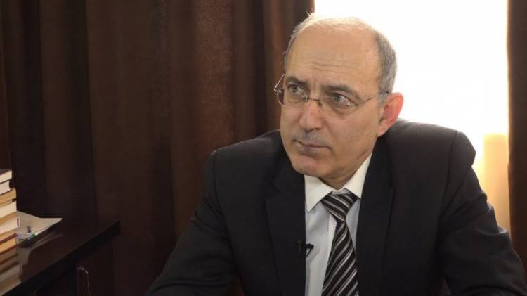 «Հրապարակ». Ինքնախաբեություն է մտածելը, որ կստորագրեն՝ խաղաղություն կլինի