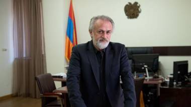 «Հրապարակ»․ Իշխանությունն ընկել է Վերմիշյանի հետեւից․ հիմա էլ ունեցվածքն են ուզում խլել