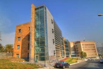AUA-ի «շրջանաձեւ տնտեսությունն» ու մնացյալ մտքի «գոհարները»