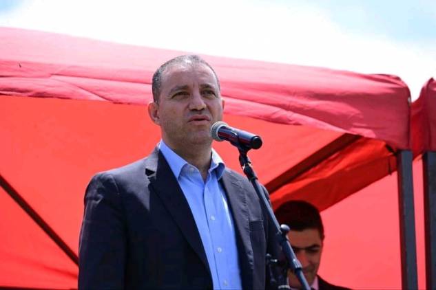 «Հրապարակ». Վահան Քերոբյանը բացատրել է, թե ոչխար խուզելու ինչն է հետաքրքիր 