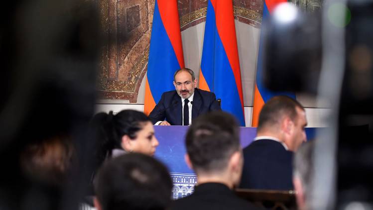 Նիկոլ Փաշինյանի միակ ընդդիմախոսը մնացել է լրագրողական համայնքը