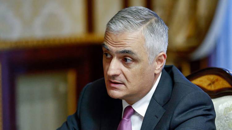 «Հրապարակ»․ Մհեր Գրիգորյանը ձեռք չի քաշում 
