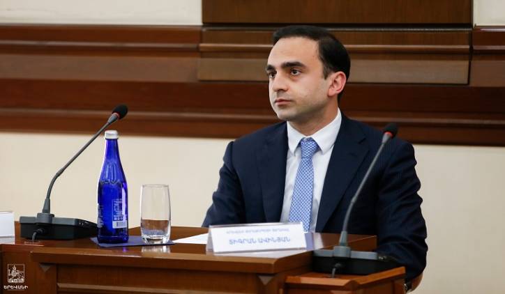 «Հրապարակ». ՔՊ-ն Ավինյանին «բերման է ենթարկել». փակ հանդիպում է տեղի ունեցել