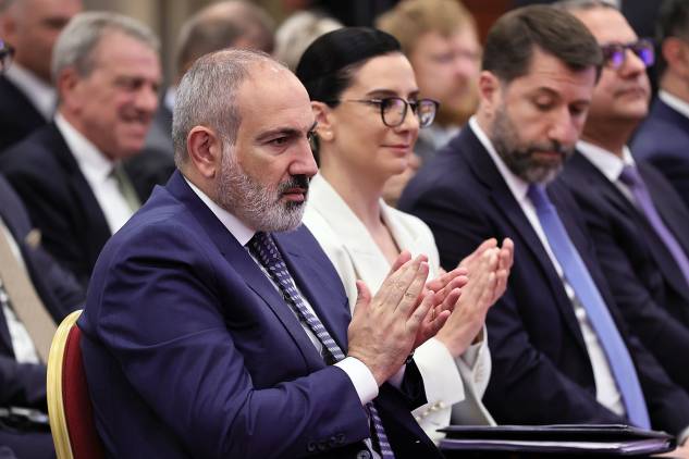 «Հրապարակ». Օրը մեկ հատ կարկանդակի փող է ավելացրել թոշակառուին եւ գլուխ է գովում