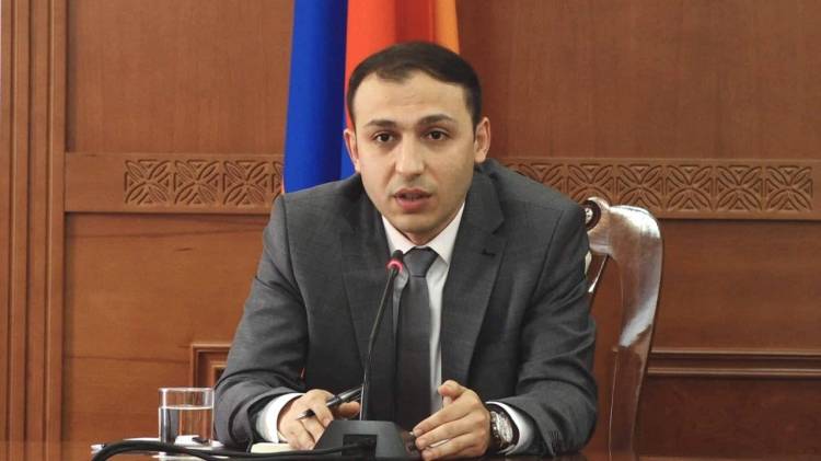 «Հրապարակ». Խաղաղապահը, որը պետք է ապահովեր Արցախի խաղաղ կյանքը, աբսուրդ է, որ մտածում է միայն իր կարիքների մասին