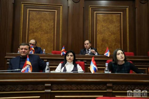 «Հրապարակ». «Պատիվ ունեմ»-ը կդիմի ՍԴ