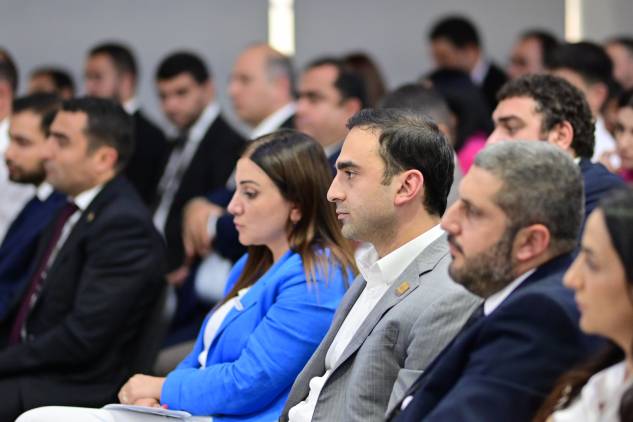 «Հրապարակ». Տիգրան Ավինյանը դիսկոմֆորտի մեջ է