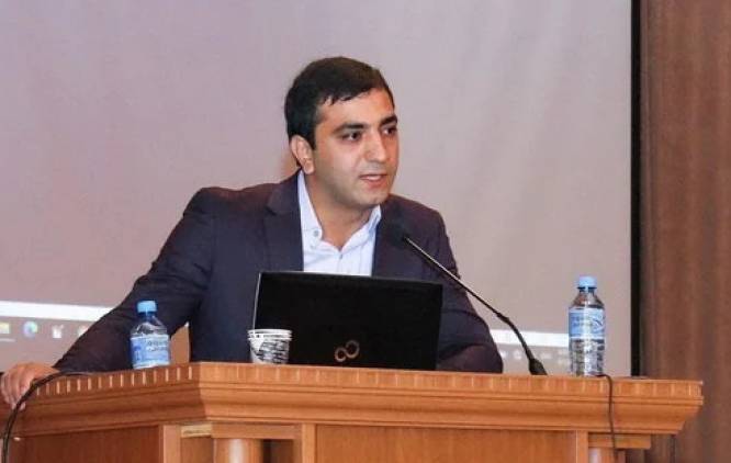 «Հրապարակ». Հայցորդ Թոռնիկը՝ ագրարայինի խորհրդի անդամ 