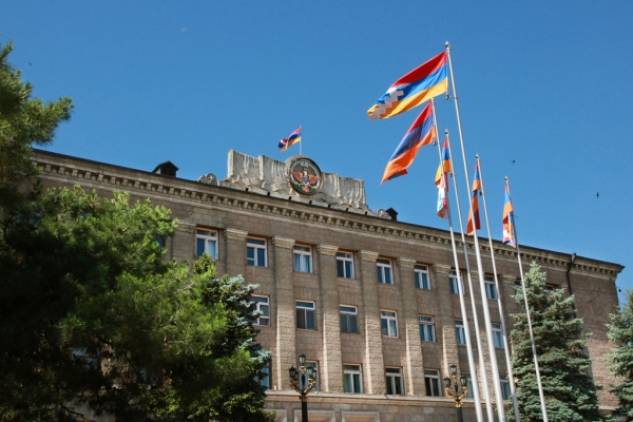 «Հրապարակ». Արցախում ներքաղաքական անհանգիստ մթնոլորտ է