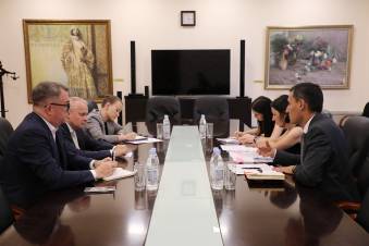 Ինչ «մեսիջ» է պարունակում Ժաննա Անդրեասյան-Սերգեյ Կոպիրկին հանդիպումը