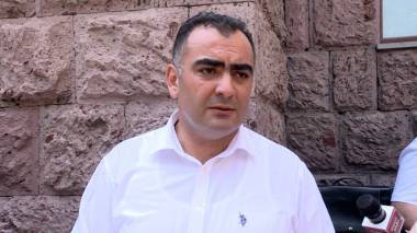 «Հրապարակ». Կարեն Անդրեասյանը որոշ դեպքերում հաջողում է, որոշ դեպքերում՝ ոչ