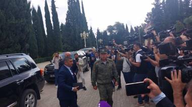 Կրակի դադարեցումը կախված է Եվլախի բանակցություններից 