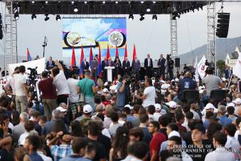 «Ինքնորոշման իրավունքի» մասին խոսողից մինչեւ «ձեռքերը լվացածի» կեցվածք