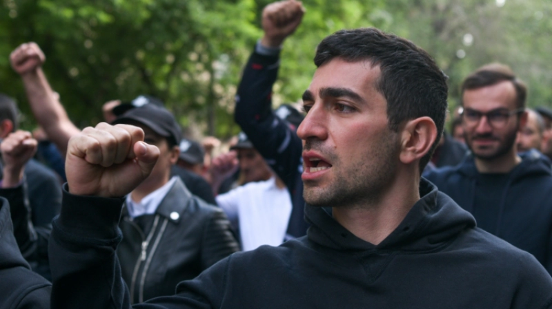 «Հրապարակ». Պետք է ամեն ինչ անենք, որ Արցախի կորուստը թղթի վրա չֆիքսվի