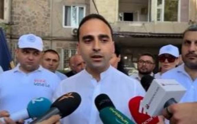 «Հրապարակ». Ավինյանին մարզերից բուքսիր են եկել
