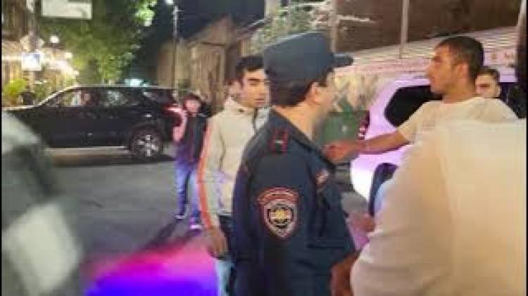 Ըստ ներկաների` բերման ենթարկվածը թուրք էր (տեսանյութ)