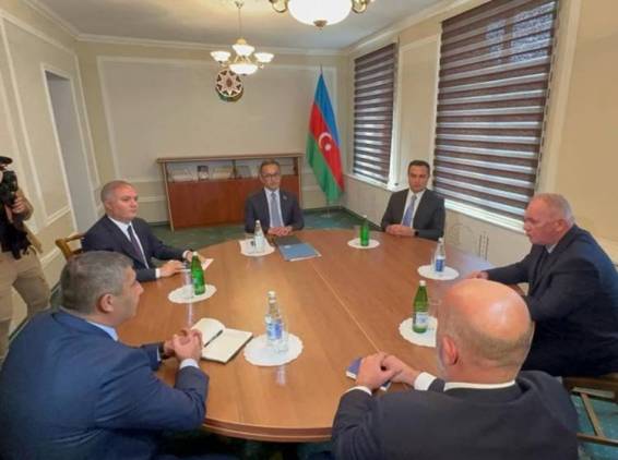 «Հրապարակ». Ինչ են քննարկել Եվլախում