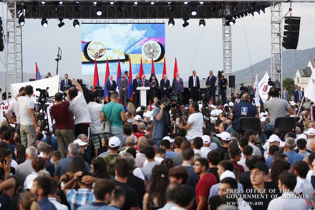 «Ինքնորոշման իրավունքի» մասին խոսողից մինչեւ «ձեռքերը լվացածի» կեցվածք