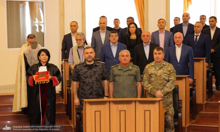 «Հրապարակ». Ծանր դավաճանությո՞ւն, թե անպիտան իշխանություն