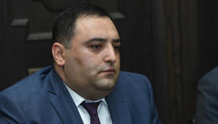 Հուղարկավորության էի գնացել, դրա համար էլ Հռոմի ստատուտի քվեարկությանը չեմ մասնակցել