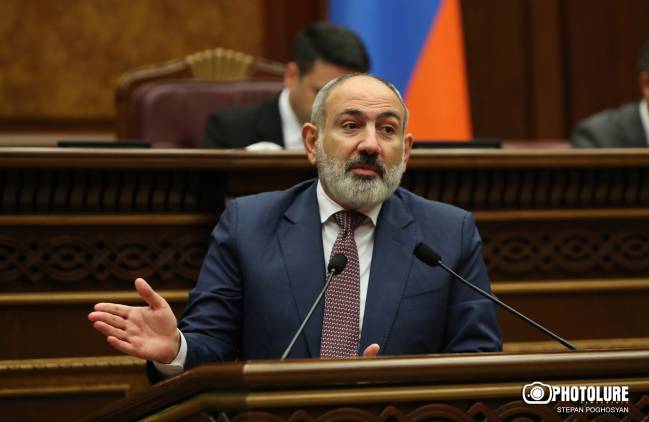 «Հրապարակ». Փաշինյանը վախեցած է ու տագնապած
