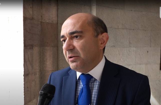 «Հրապարակ». Քանի դեռ Ադրբեջանն իրավական փաստաթղթեր չի ներկայացրել, անիմաստ է անկլավների փոխանակման հարց քննարկելը