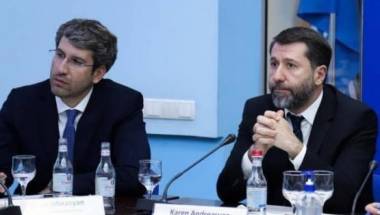 Փաստաբաններին երկընտրանքի առաջ են կանգնեցրել