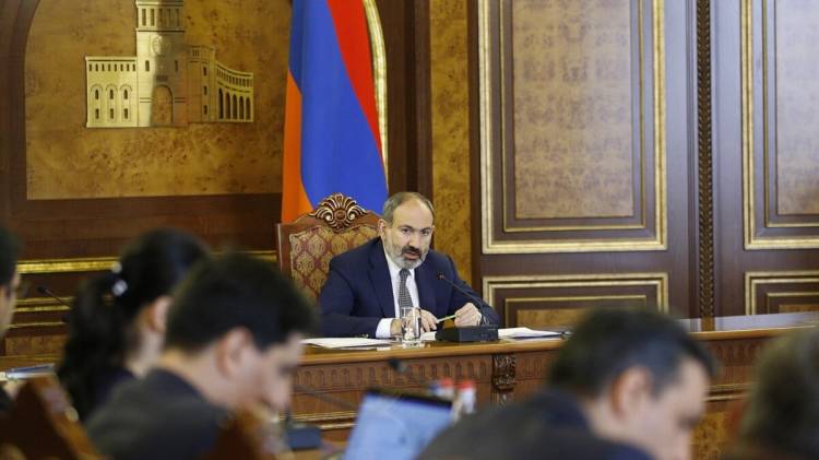 Քարը քարի վրա չթողնեք