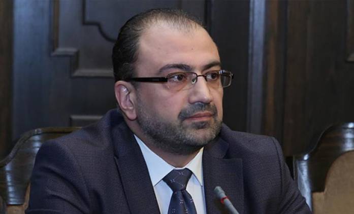 «Հրապարակ». Աննախադեպ բարեփոխումներ, թե տապալում. Ագրարայինում ռեկտոր են ընտրում