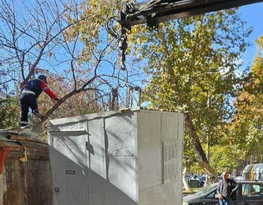  Երևանում շարունակում են կրպակներ ապամոնտաժել