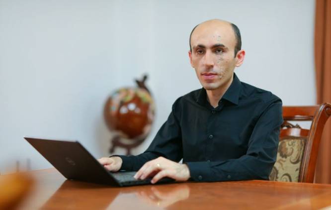 «Հրապարակ». Մի շարք մարմիններ, հատկապես` Արցախի արտաքին գործերի նախարարությունը, պետք է աշխատեն