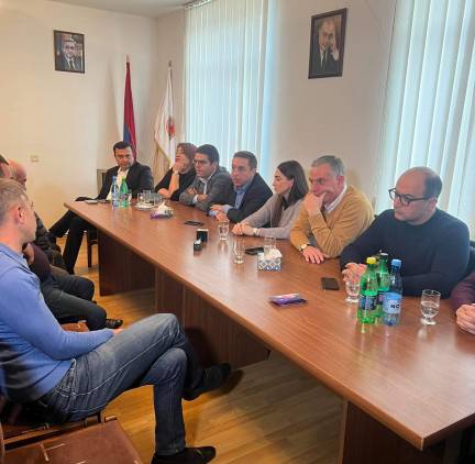 «Հրապարակ». ՀՀԿ-ն փորձում է «գույքագրել» ունեցածը