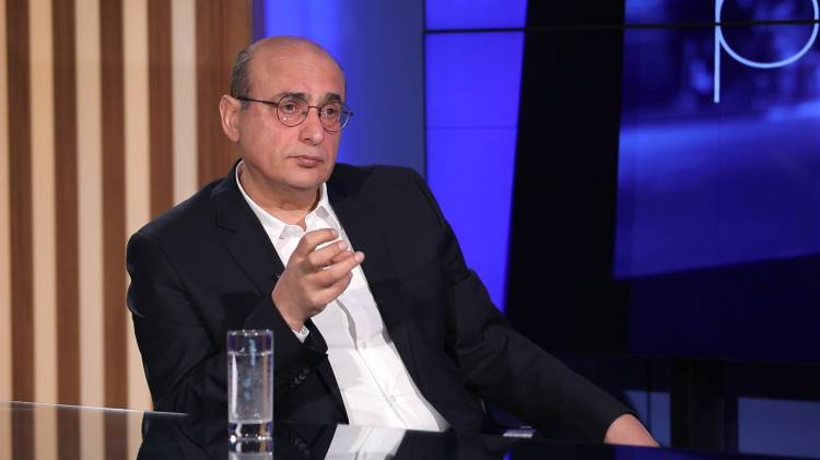 «Հրապարակ». Ամբողջ աշխարհը պատերազմների է պատրաստվում, իսկ այդ անձը խաղաղությունից է խոսում 