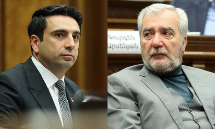 Ալեն Սիմոնյանը թելեց Անդրանիկ Քոչարյանի թելը