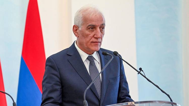 Եվ դու՝ Վահագն Խաչատուրյան