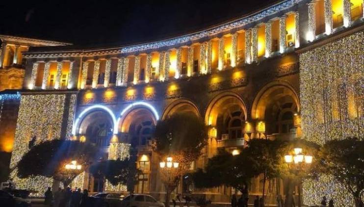 «Հրապարակ».  202 միլիոն դրամ՝ միայն կենտրոնի ձևավորման համար