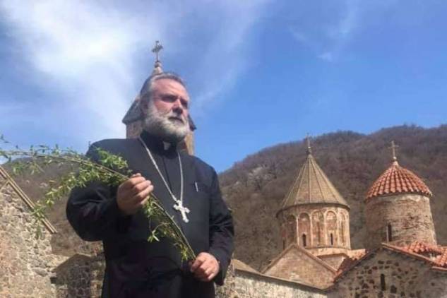 Որտեղ են իրենց ծառայությունը շարունակելու Արցախի թեմի հոգևոր հայրերը