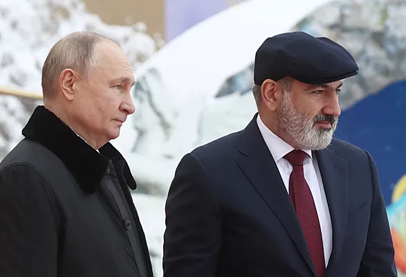 Փաշինյանն ու Պուտինը զրույց են ունեցել Պավլովսկի արգելոց-թանգարանում (տեսանյութ)