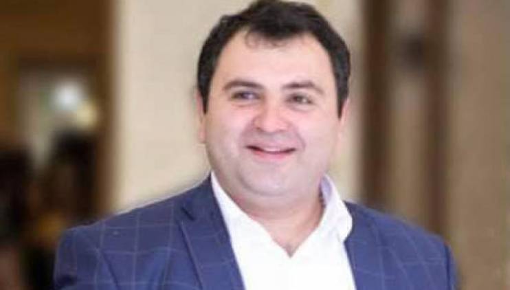 Կոչ եմ անում հենց հիմա գալ Մայր Աթոռ, պատրաստվում են գրոհել Վեհափառի եւ եկեղեցու վրա, մենք դա թույլ չենք տալու