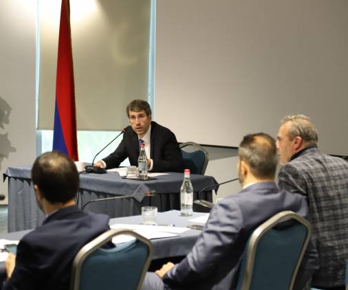 Փաշինյանական «Նոր Հայաստանին» նոր Սահմանադրություն է պետք