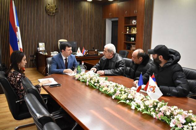 «Հրապարակ»․ ՔՊ-ն կրկին սկսել է հոգեորսությամբ զբաղվել